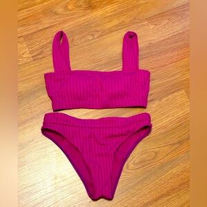 Billabong 2 piece sm top md bottom. Magenta, like new